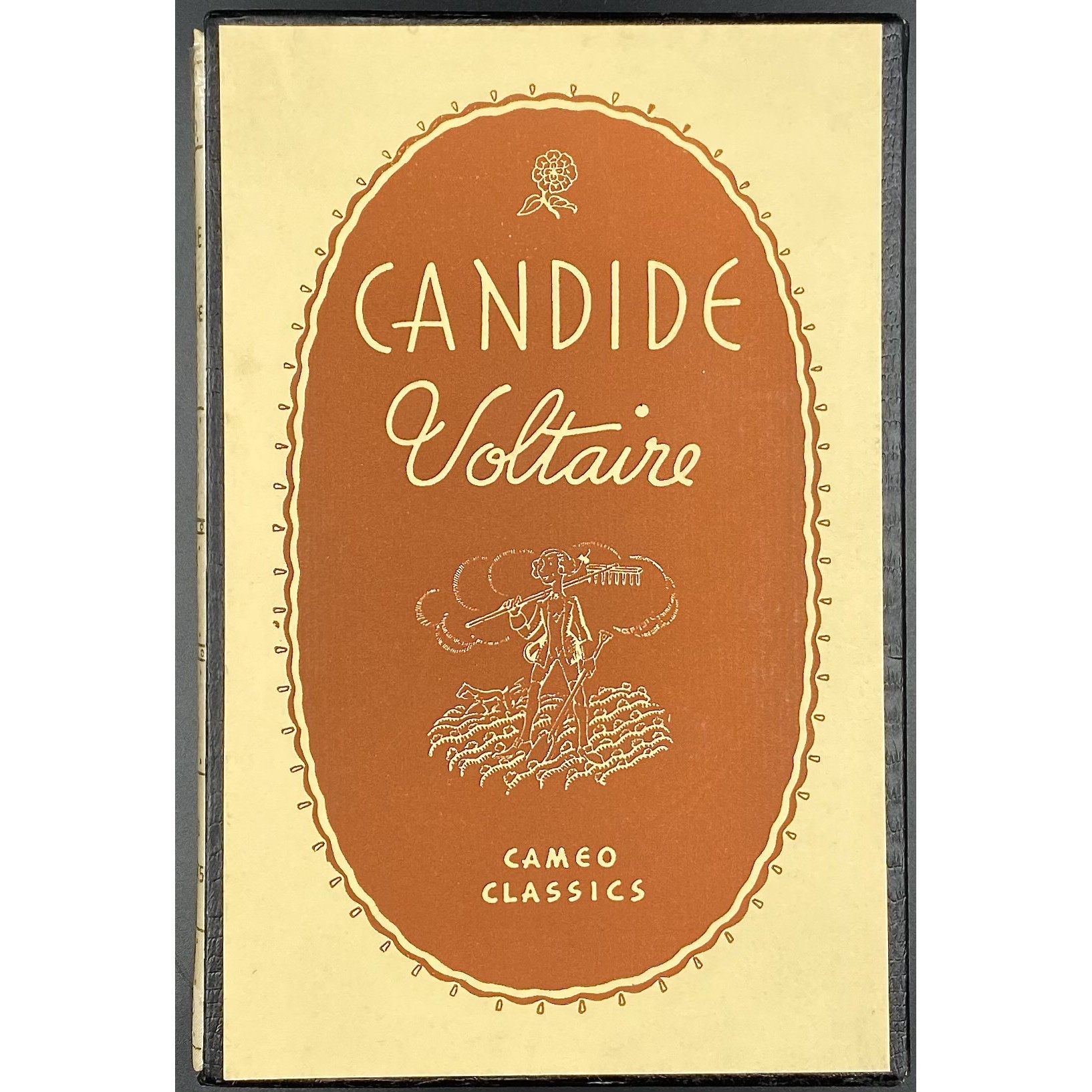 Voltaire. Candide (Cameo classics) / Illustrated by Mahlon Blaine. — New York: Grosset and Dunlap, [c. 1935].